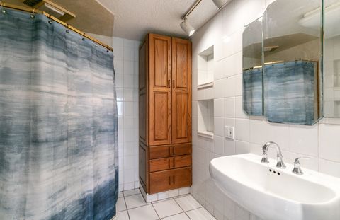 Tiny photo for 6554 W 92nd Street, Oak Lawn, IL 60453 (MLS # 12624182)