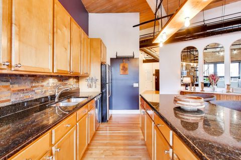 Tiny photo for 1728 N DAMEN Avenue #310, Chicago, IL 60647 (MLS # 12582743)