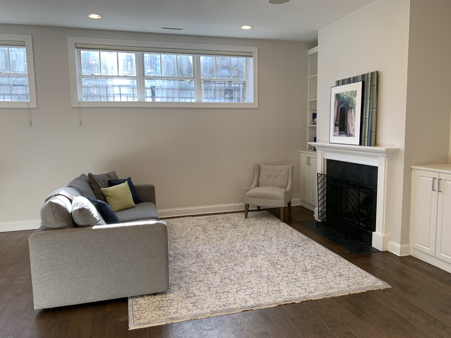 1324 W Pratt Boulevard 1W