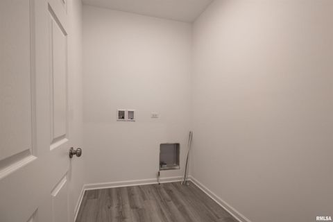 Tiny photo for Lot 9 Faiths Way, Bettendorf, IA 52722 (MLS # QC4269844)