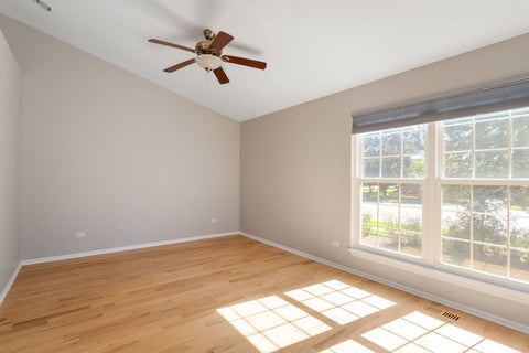 Tiny photo for 5 MARION Lane, Streamwood, IL 60107 (MLS # 12769338)