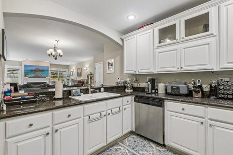 Tiny photo for 4851 N Paulina Street #G, Chicago, IL 60640 (MLS # 12689594)
