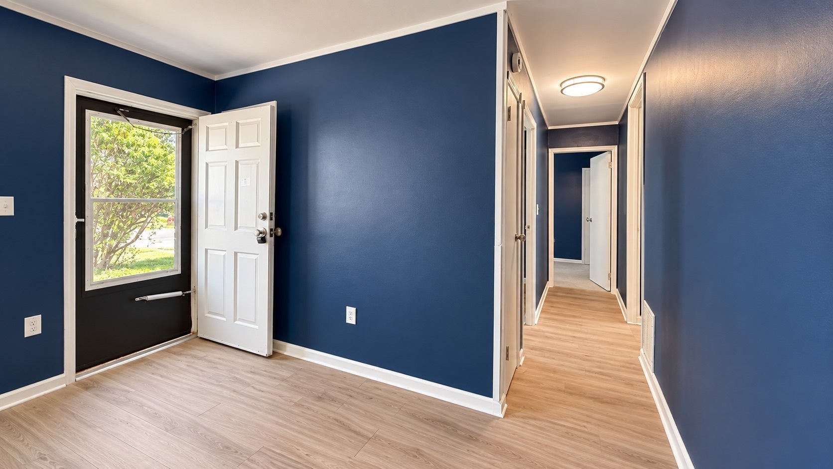 4241 Greenbrier Lane