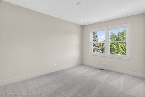 Tiny photo for 1818 Hawk Lane, Elk Grove Village, IL 60007 (MLS # 12641815)