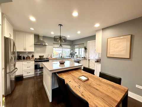 Tiny photo for 9847 S Millard Avenue, Evergreen Park, IL 60805 (MLS # 12509624)