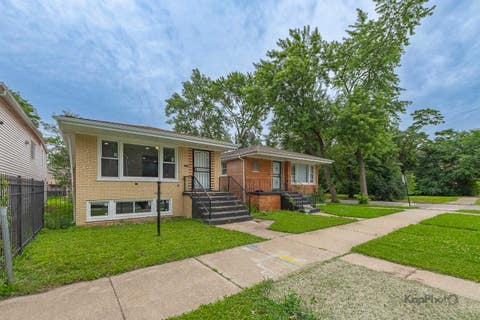 Tiny photo for 11955 S Prairie Avenue, Chicago, IL 60628 (MLS # 12701657)