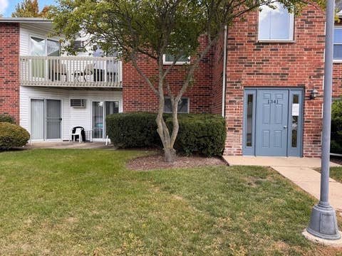 Photo of 1341 Cunat Court #2C, Lake In The Hills, IL 60156 (MLS # 12672082)