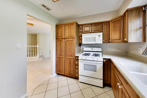 Tiny photo for 855 Johnstown Lane #A, Wheaton, IL 60189 (MLS # 12732924)