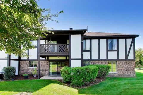 Tiny photo for 855 Johnstown Lane #A, Wheaton, IL 60189 (MLS # 12732924)