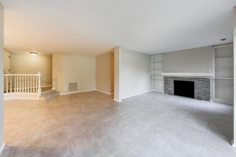 Tiny photo for 855 Johnstown Lane #A, Wheaton, IL 60189 (MLS # 12732924)