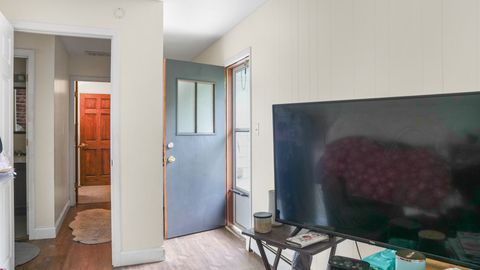 Tiny photo for 504 E Florida Avenue, Urbana, IL 61801 (MLS # 12384932)