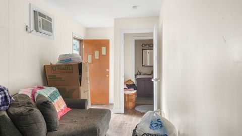 Tiny photo for 504 E Florida Avenue, Urbana, IL 61801 (MLS # 12384932)