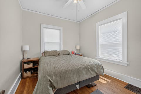 Tiny photo for 2528 Leclaire Street, Davenport, IA 52803 (MLS # 12714952)