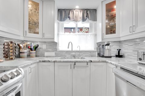 Tiny photo for 7012 98th Street #1A, Chicago Ridge, IL 60415 (MLS # 12506562)