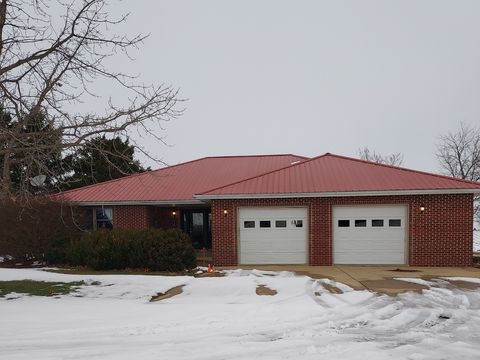 Photo of 68 500 E, Sadorus, IL 61872 (MLS # 12516201)