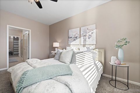 Tiny photo for 239 Durham Street, North Aurora, IL 60542 (MLS # 12557868)