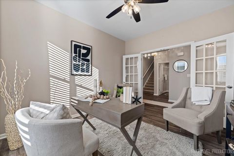 Tiny photo for 239 Durham Street, North Aurora, IL 60542 (MLS # 12557868)