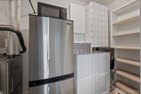 Tiny photo for 239 Durham Street, North Aurora, IL 60542 (MLS # 12557868)