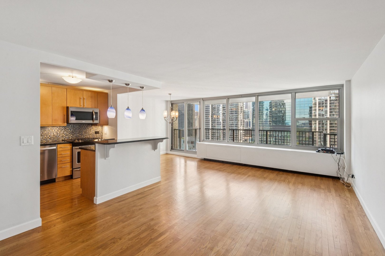 400 E Randolph Street 2518