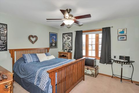 Tiny photo for 134 Roberts Road, New Lenox, IL 60451 (MLS # 12549015)