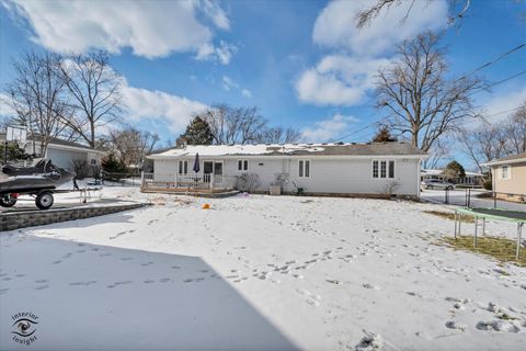 Tiny photo for 134 Roberts Road, New Lenox, IL 60451 (MLS # 12549015)