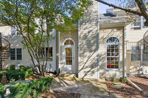 Tiny photo for 525 Bradbury Lane, Geneva, IL 60134 (MLS # 12793019)