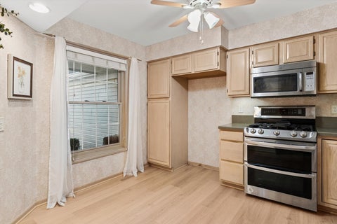 Tiny photo for 525 Bradbury Lane, Geneva, IL 60134 (MLS # 12793019)