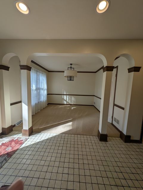 Tiny photo for 1535 WEDGEFIELD Circle #1535, Naperville, IL 60563 (MLS # 12487932)