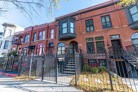 3363 S Giles Avenue Chicago IL 60616