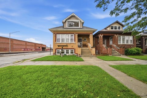 Photo of 1601 S 51st Court, Cicero, IL 60804 (MLS # 12727996)