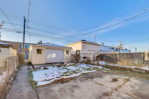 Tiny photo for 10154 S Emerald Avenue, Chicago, IL 60628 (MLS # 12534373)