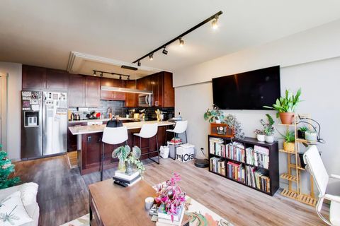 Tiny photo for 2754 N HAMPDEN Court #1203, Chicago, IL 60614 (MLS # 12600261)