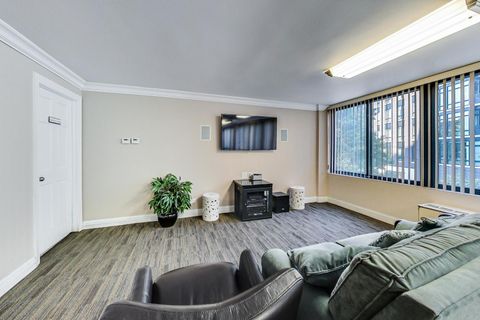 Tiny photo for 2754 N HAMPDEN Court #1203, Chicago, IL 60614 (MLS # 12600261)