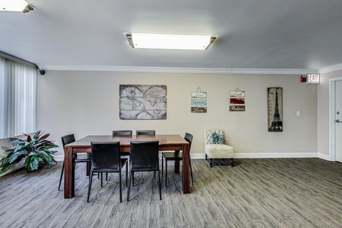 Tiny photo for 2754 N HAMPDEN Court #1203, Chicago, IL 60614 (MLS # 12600261)
