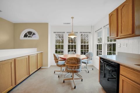 Tiny photo for 62 Winding Run Lane #62, Streamwood, IL 60107 (MLS # 12621754)