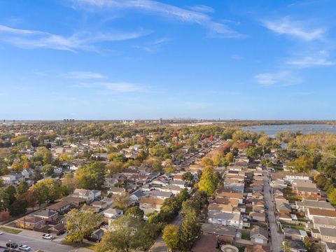 Tiny photo for 13518 S Avenue K, Chicago, IL 60633 (MLS # 12510716)