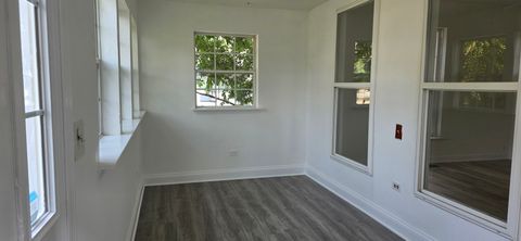 Tiny photo for 309 Griswold Street, Elgin, IL 60123 (MLS # 12490907)