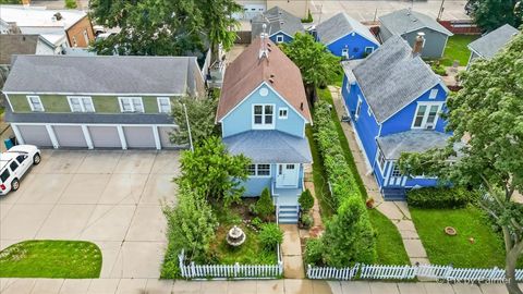 Tiny photo for 309 Griswold Street, Elgin, IL 60123 (MLS # 12490907)