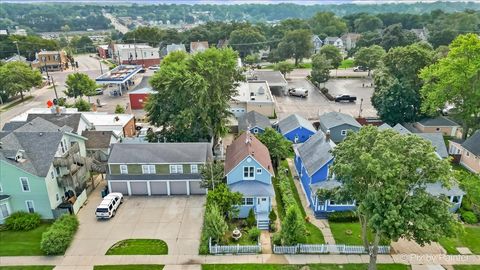 Tiny photo for 309 Griswold Street, Elgin, IL 60123 (MLS # 12490907)