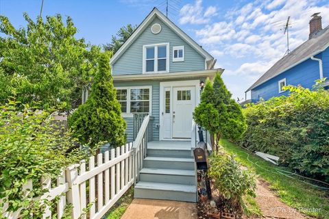 Photo of 309 Griswold Street, Elgin, IL 60123 (MLS # 12490907)