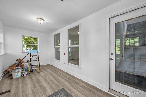 Tiny photo for 309 Griswold Street, Elgin, IL 60123 (MLS # 12490907)