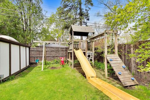 Tiny photo for 1636 Forest Avenue, Wilmette, IL 60091 (MLS # 12625049)