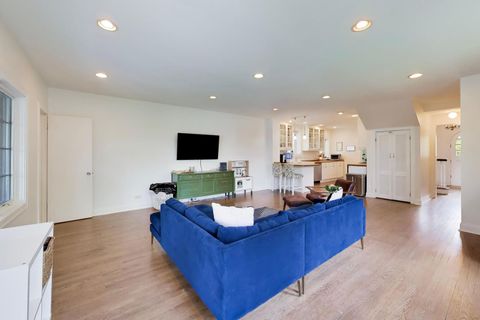 Tiny photo for 1636 Forest Avenue, Wilmette, IL 60091 (MLS # 12625049)