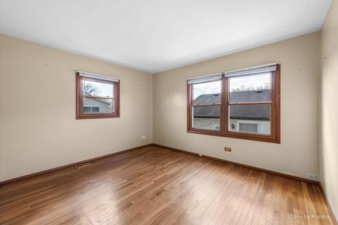 Tiny photo for 1411 Jill Court, Glendale Heights, IL 60139 (MLS # 12593914)