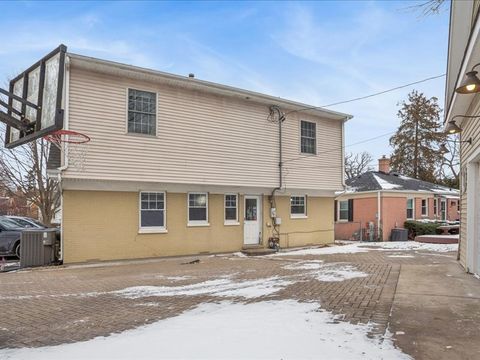 Tiny photo for 701 Willis Street, Glen Ellyn, IL 60137 (MLS # 12547222)