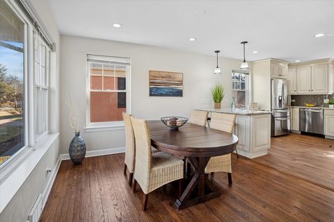 Tiny photo for 701 Willis Street, Glen Ellyn, IL 60137 (MLS # 12547222)