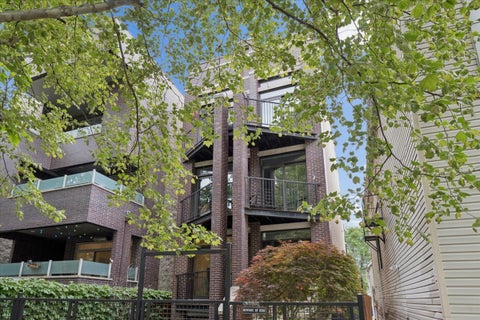Photo of 1720 N Talman Avenue #1, Chicago, IL 60647 (MLS # 12672831)