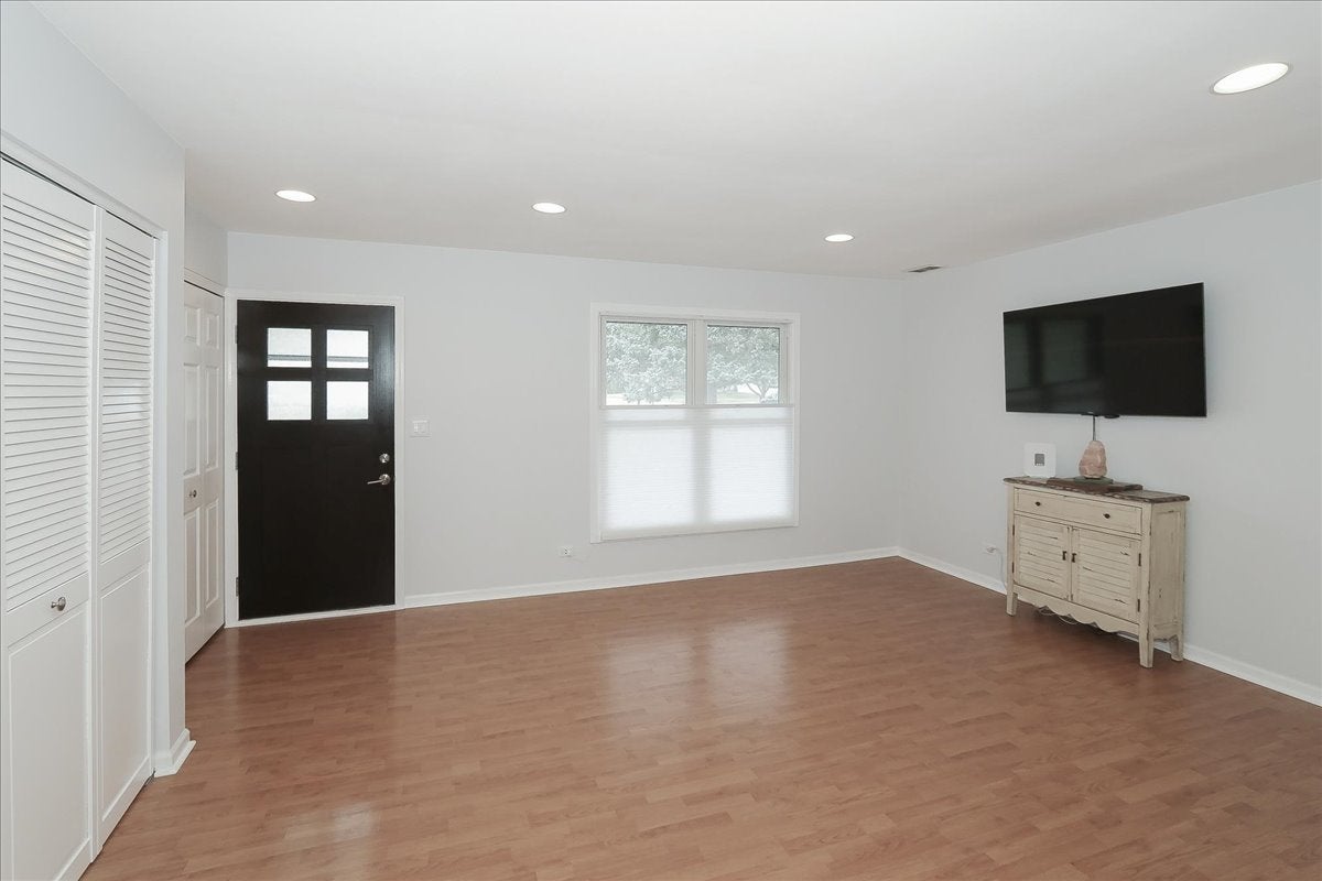 5049 Lichfield Drive