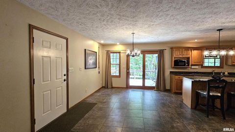 Tiny photo for 12196 LAGUNA Drive, Marion, IL 62959 (MLS # EB459507)