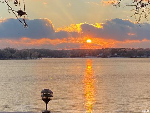 Tiny photo for 12196 LAGUNA Drive, Marion, IL 62959 (MLS # EB459507)